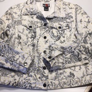 Size 6 button up lined jacket with sequins